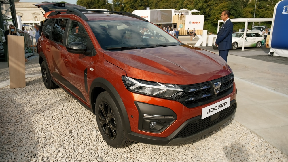 The Dacia Jogger is one of the biggest estate cars for large families availbale in the UK today